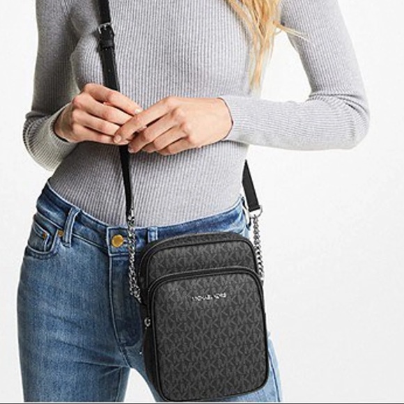 Michael Kors Jet Set Travel Flight Crossbody - Picture 14 of 16